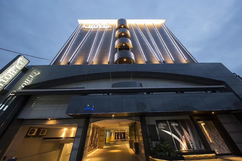 Hotel Lhotel Osaka 2*,  Japan